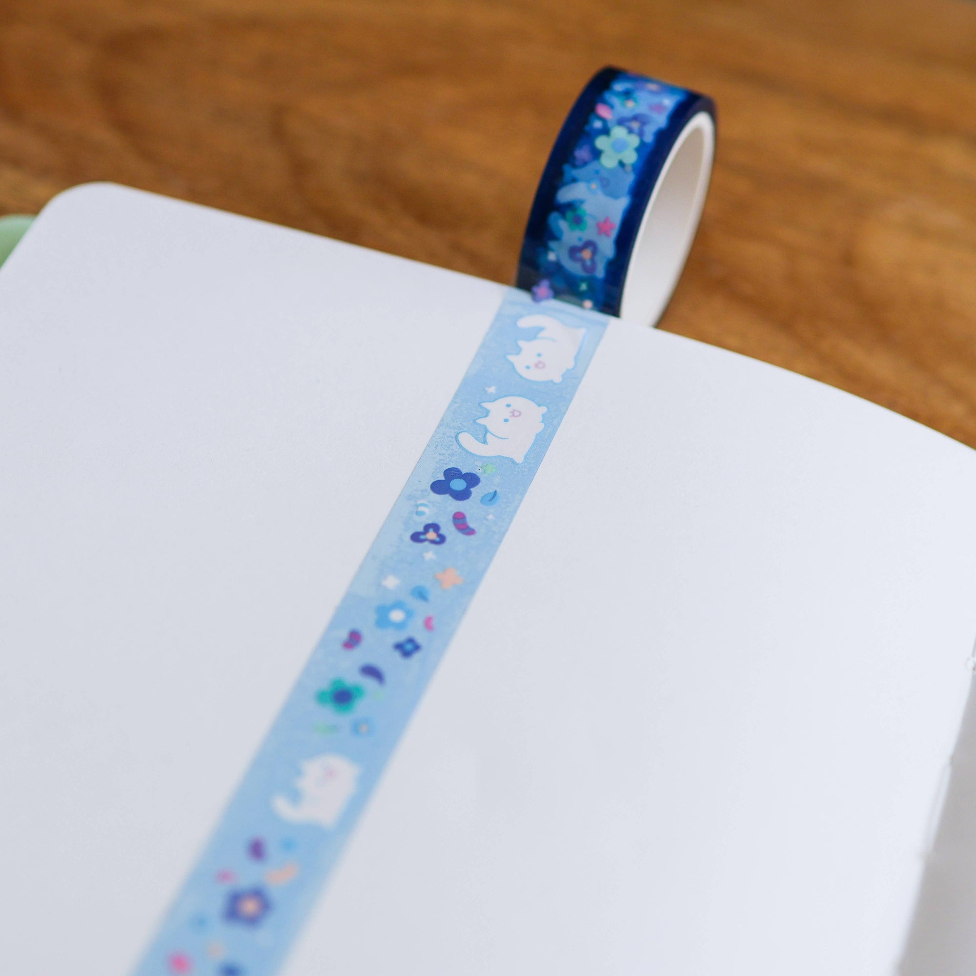 Floral White Cat PET Tape
