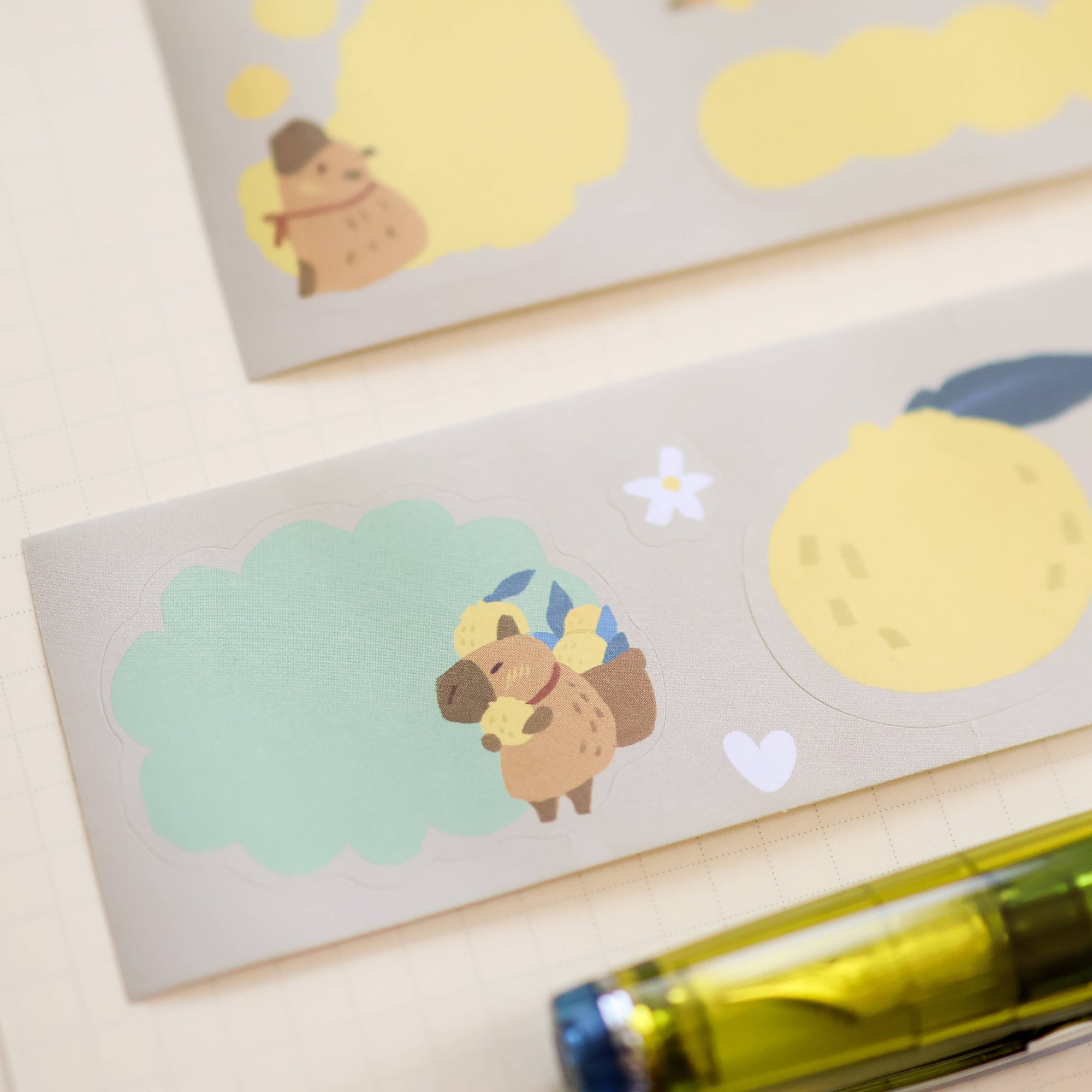 Paper Roll Labels (Kiss Cut) - Capybara