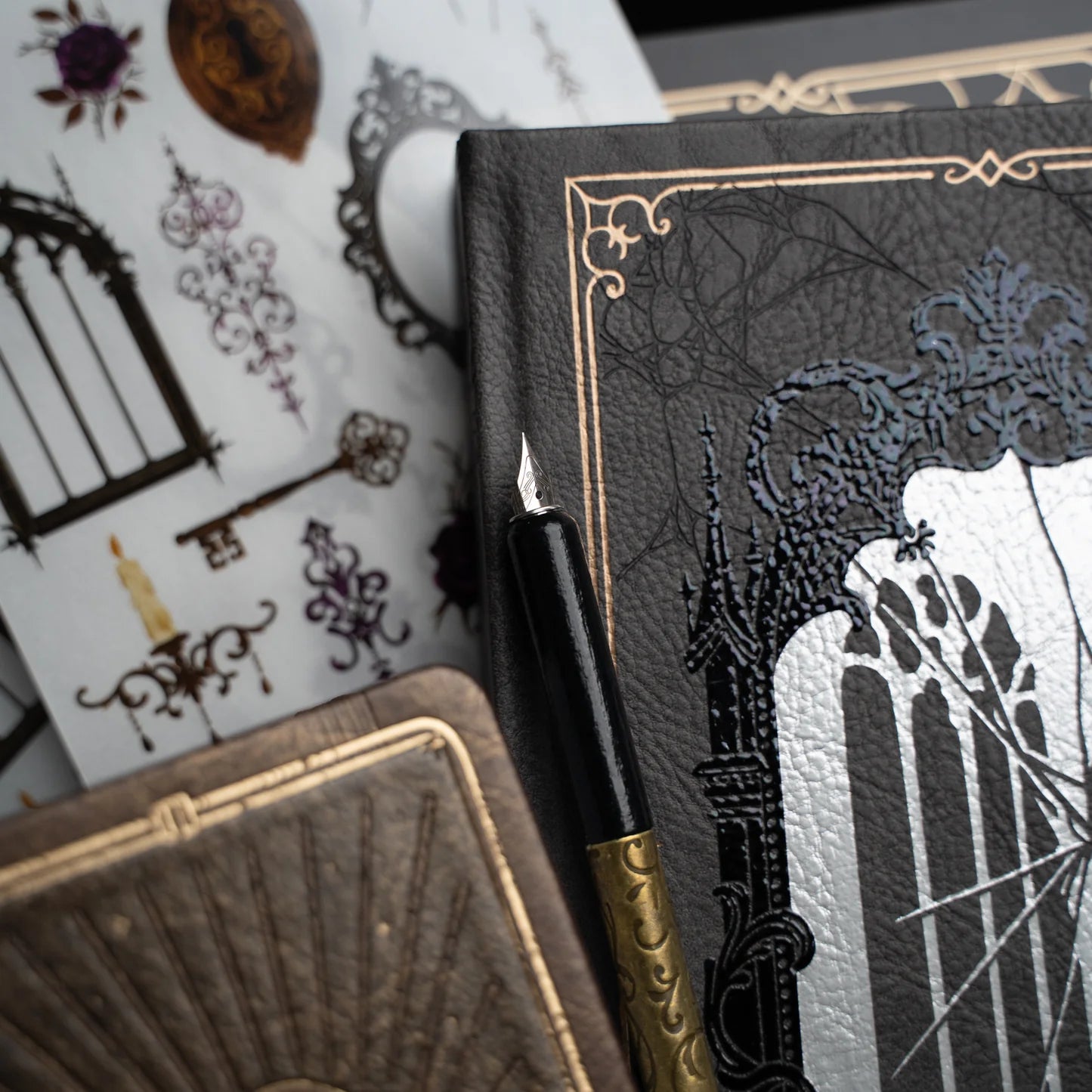 Whispering Walls Halloween Stationery Box