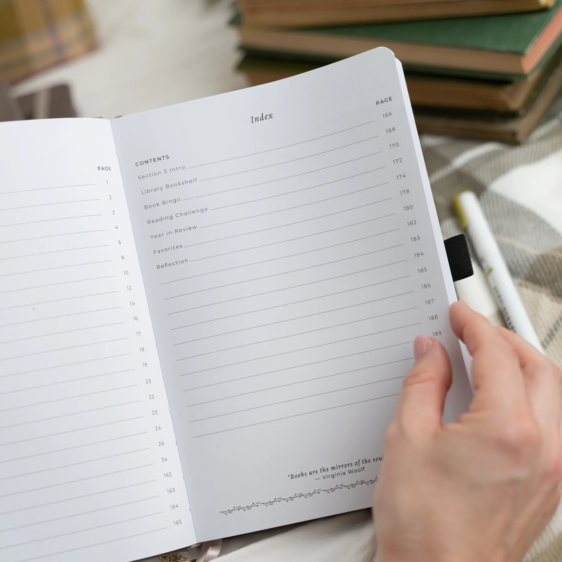 A5 Bookshelf Reading Journal