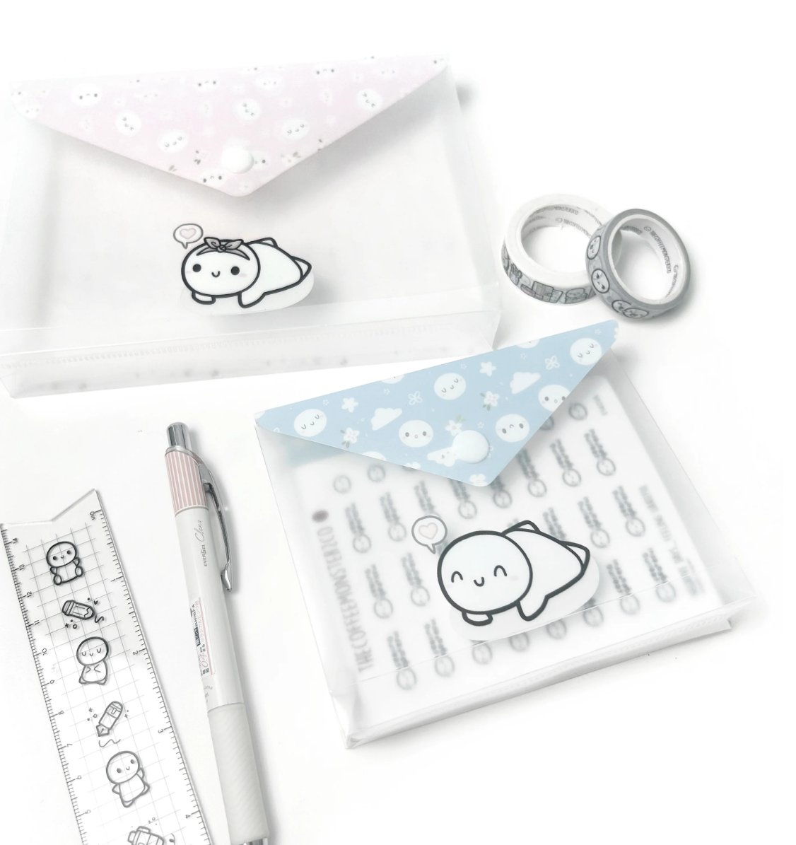 Misfit Plastic Gusset Sticker Envelope