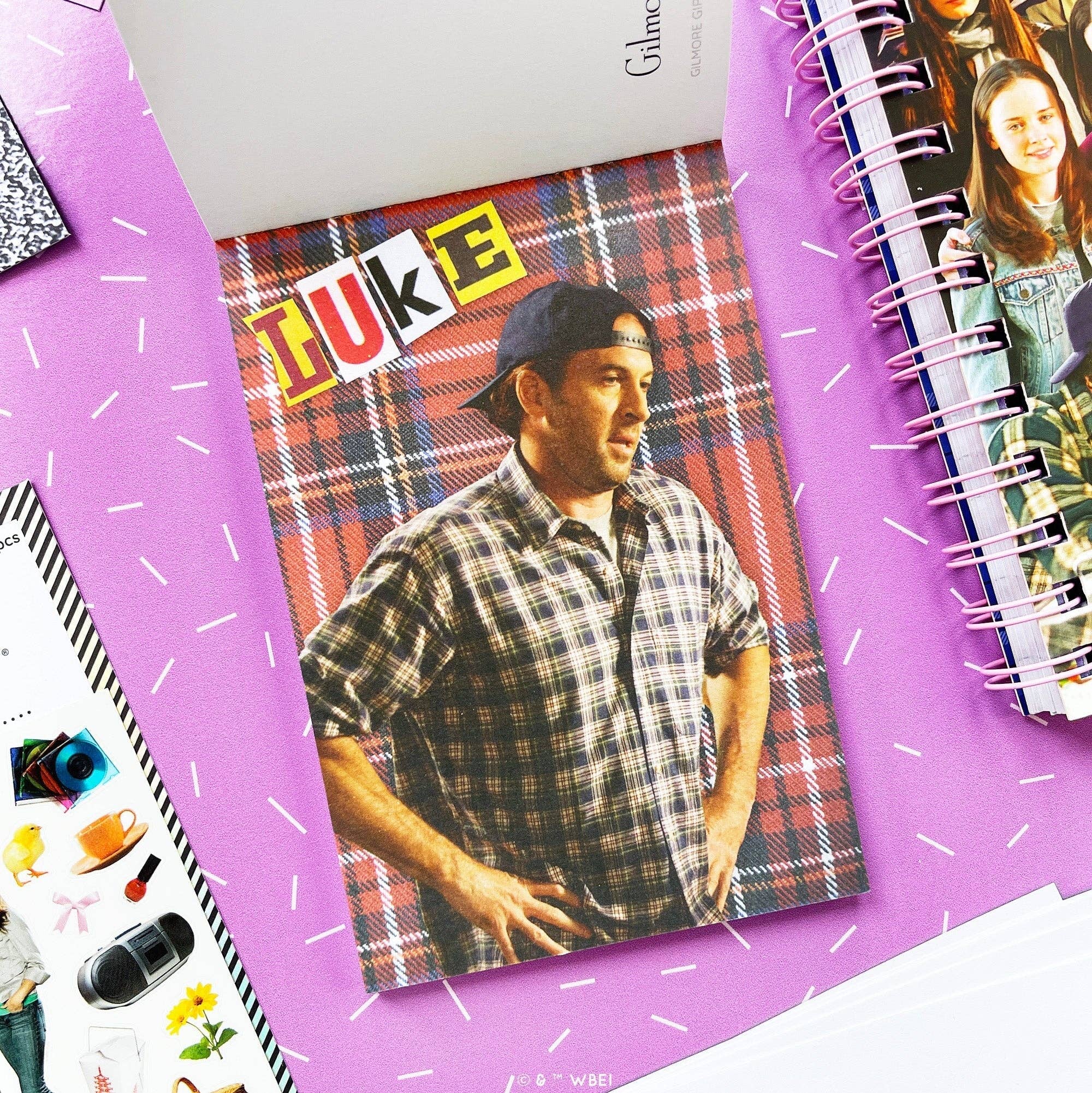 Gilmore Girls Greetings from Stars Hollow Postcard Book